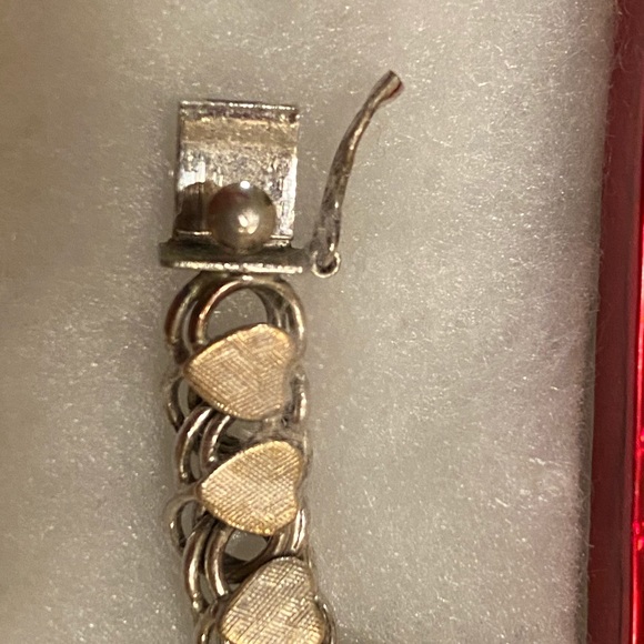 Vintage Heart Charm Bracelet 1970’s - Picture 3 of 4